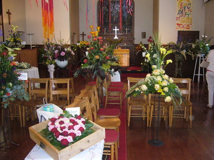 Flower Festival Arrangements 2006 112